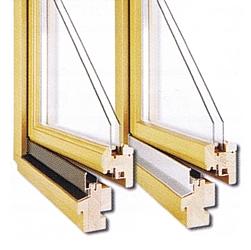Holzfenster